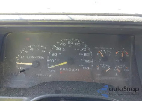 1997 Chevrolet C1500 Fleetside from USA, damaged, VIN 2GCEC19R5V1164327